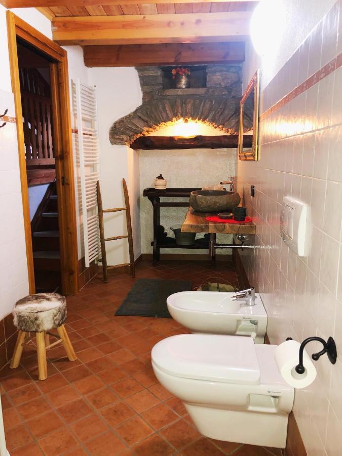 La Chambre Des Reves Aosta Luaran gambar